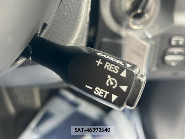 Toyota FJ CRUISER 2012-09 8873215-4