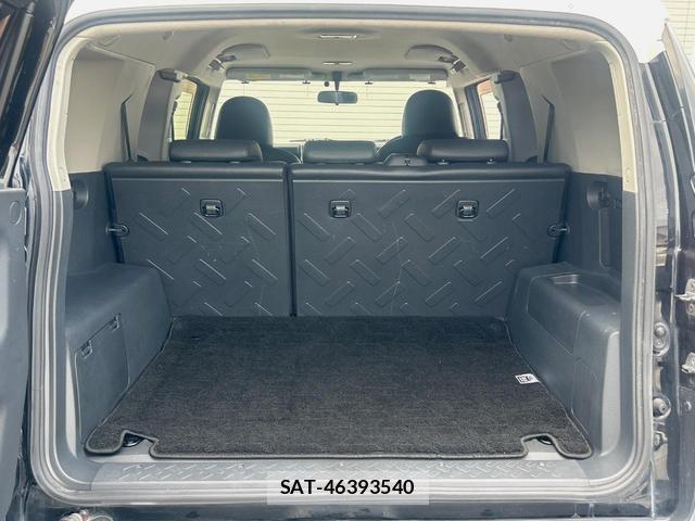 Toyota FJ CRUISER 2012-09 8873215-9