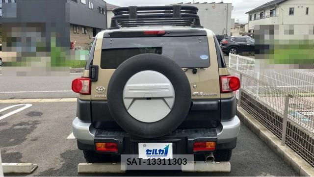 Toyota FJ CRUISER 2015-02 8874408-1