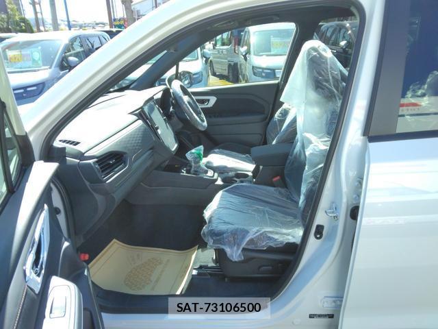 Subaru FORESTER 2026-05 8872702-9