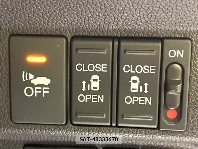 Honda FREED HYBRID 2017-10 8873786-6