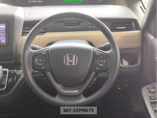 Honda FREED HYBRID 2017-03 8875164-17