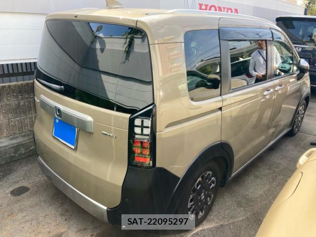 Honda FREED 2025-01 8875102-1