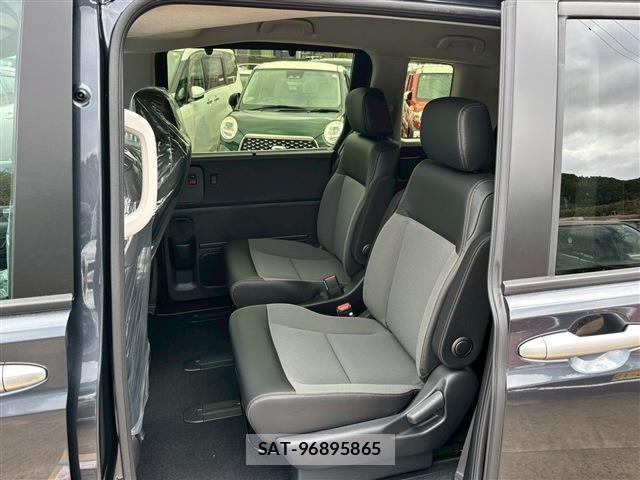 Honda FREED 2026-04 8872908-4
