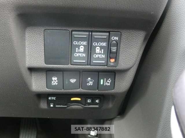 Honda FREED 2016-10 8873525-1