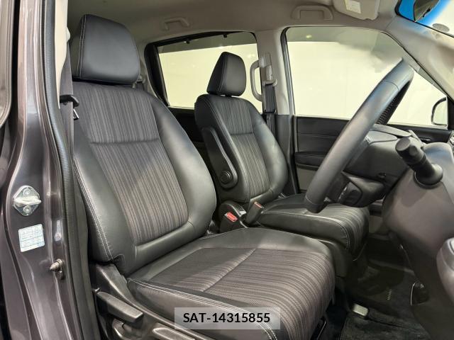 Honda FREED 2019-01 8874089-2