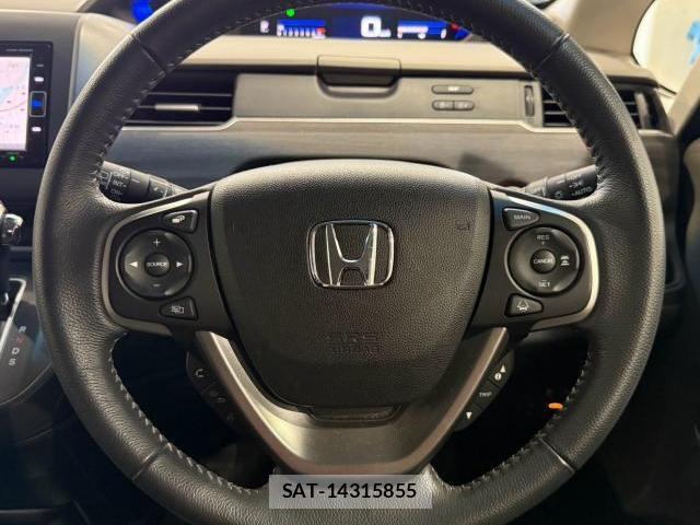 Honda FREED 2019-01 8874089-4