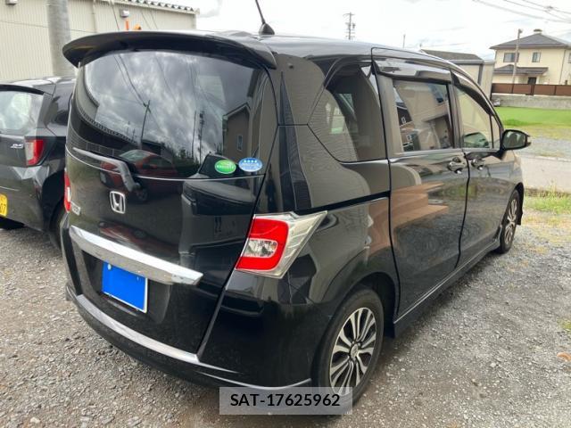 Honda FREED 2014-04 8874942-2