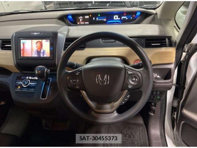 Honda FREED 2017-05 8875276-2