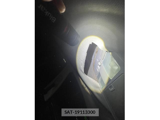 Nissan FUGA 2009-09 8874591-6