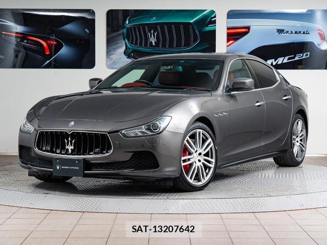 Maserati GHIBLI 2016-01 8874276-0