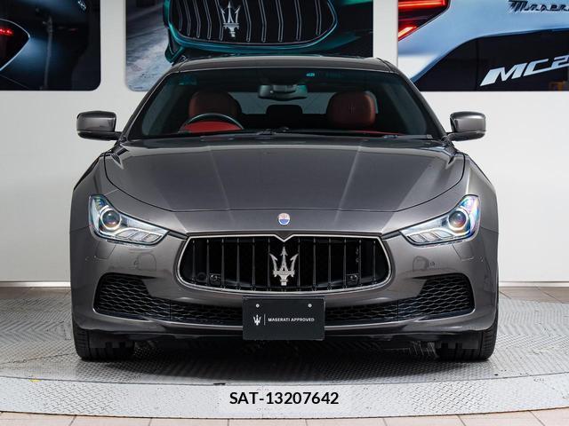 Maserati GHIBLI 2016-01 8874276-11