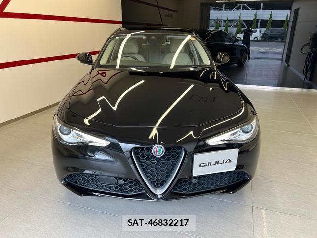 ALFA ROMEO Giulia 2019-11 8872600-3