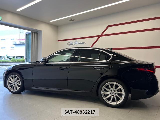 ALFA ROMEO Giulia 2019-11 8872600-7