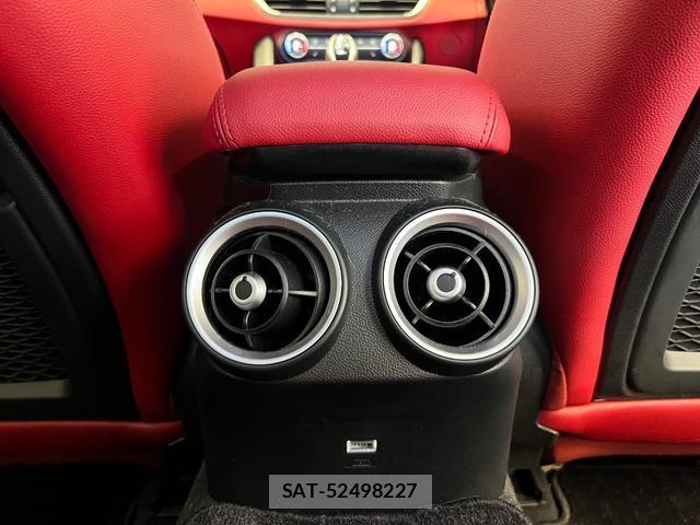 ALFA ROMEO Giulia 2021-09 8872602-17