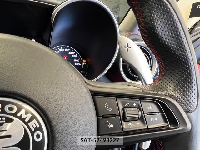 ALFA ROMEO Giulia 2021-09 8872602-7