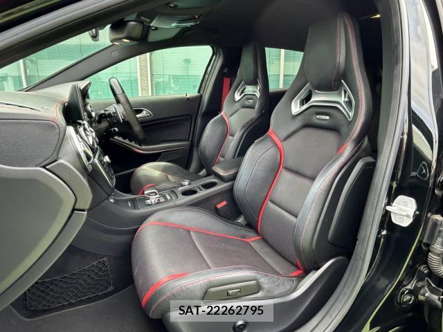 Mercedes Benz GLA-CLASS 2014-05 8874057-19