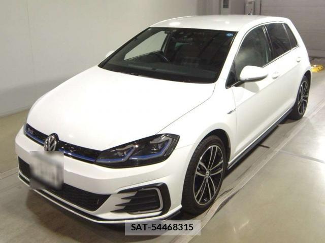 VolksWagen GOLF GTE 2019-03 8874900-11