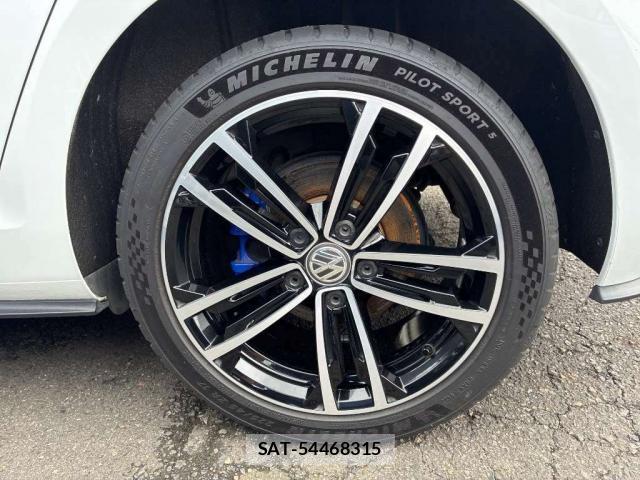 VolksWagen GOLF GTE 2019-03 8874900-8