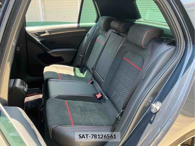 VolksWagen GOLF GTI 2019-09 8873566-17