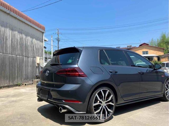 VolksWagen GOLF GTI 2019-09 8873566-5