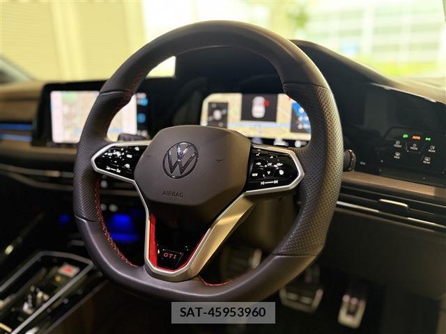 VolksWagen GOLF GTI 2023-06 8873813-11