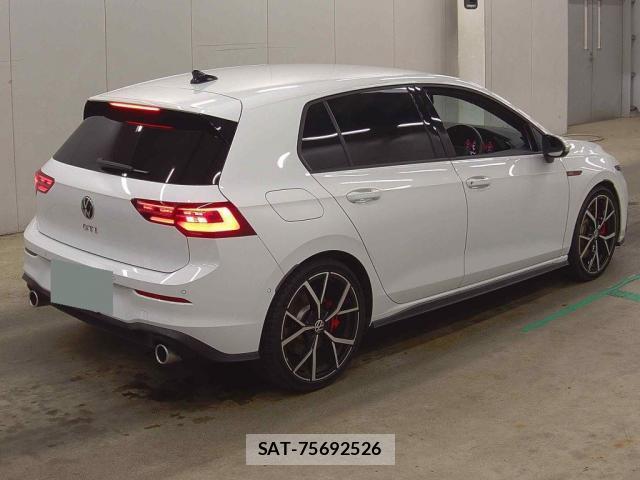 VolksWagen GOLF GTI 2024-03 8874871-3