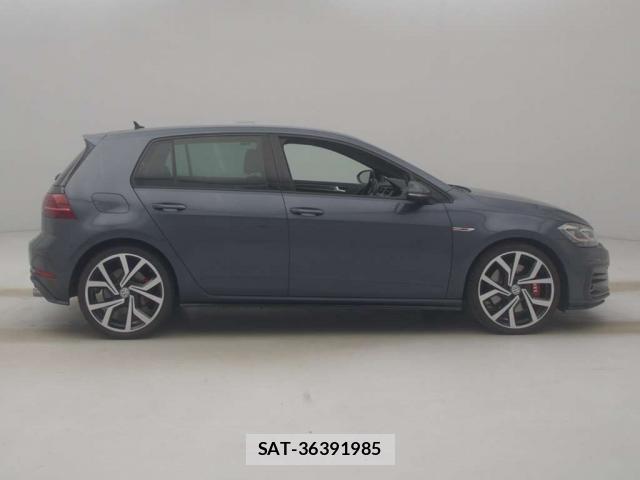 VolksWagen GOLF GTI 2017-12 8874896-7