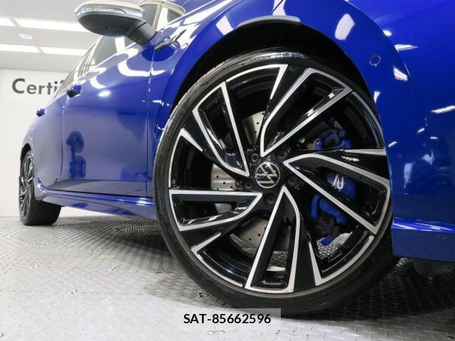 VolksWagen GOLF R VARIANT 2023-11 8872792-17