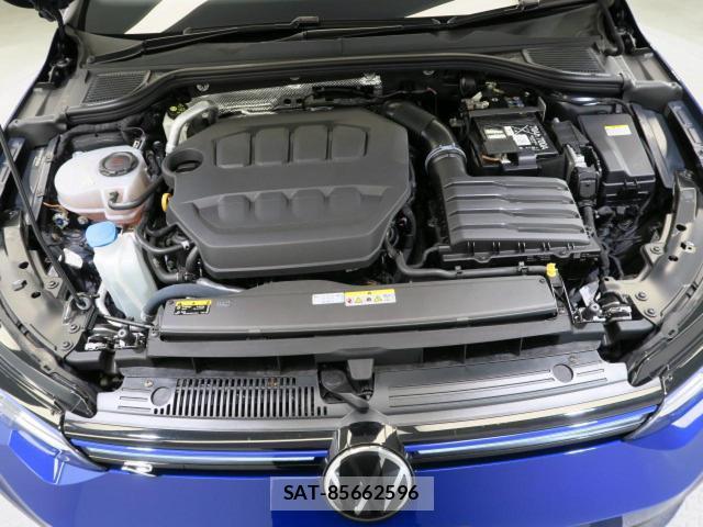 VolksWagen GOLF R VARIANT 2023-11 8872792-18