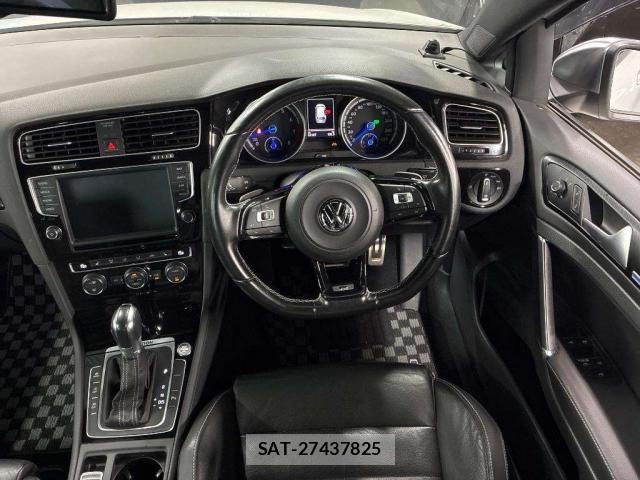VolksWagen GOLF R VARIANT 2016-01 8874910-2