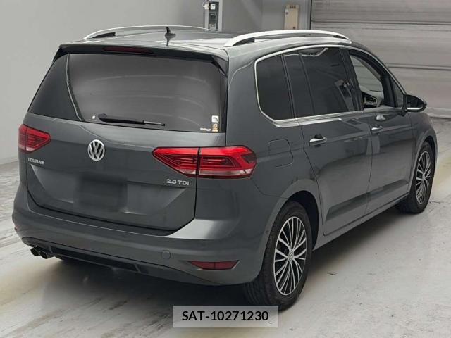VolksWagen GOLF TOURAN 2019-01 8874904-1