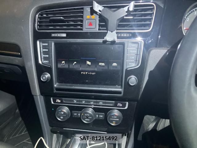 VolksWagen GOLF VARIANT 2014-09 8874932-18