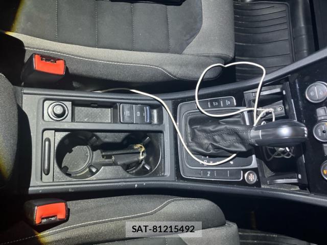VolksWagen GOLF VARIANT 2014-09 8874932-19