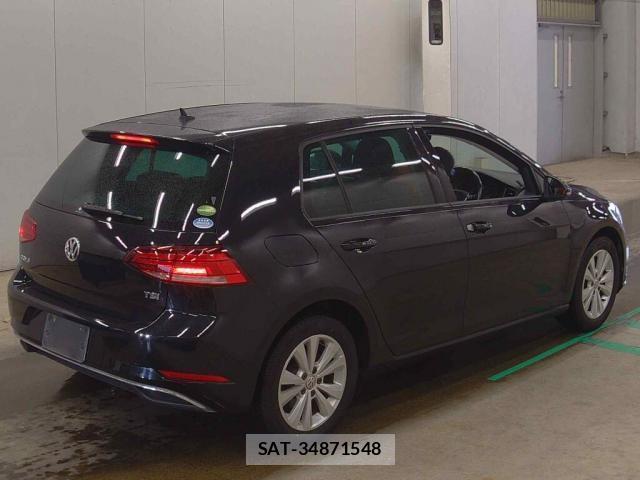 VolksWagen GOLF 2017-06 8874523-4