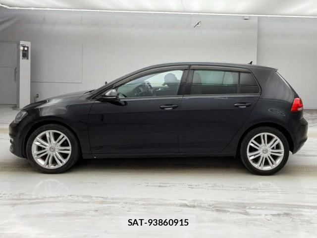 VolksWagen GOLF 2015-12 8874903-6