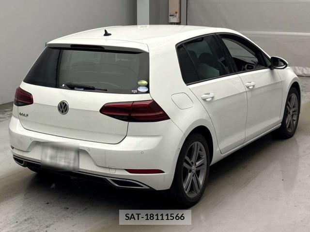 VolksWagen GOLF 2020-11 8875413-1
