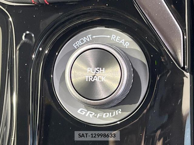 Toyota COROLLA 2023-09 8873621-5