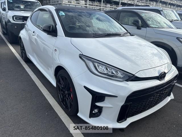 Toyota Gr Yaris 2021-04 8875142-1