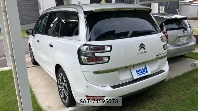 Citroen C4 2019-08 8874411-13