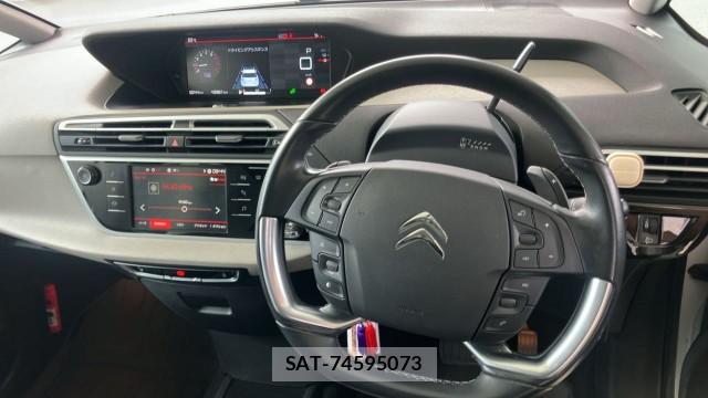 Citroen C4 2019-08 8874411-16