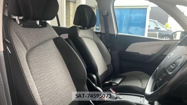 Citroen C4 2019-08 8874411-5