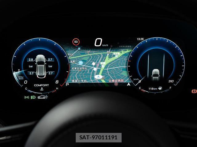Maserati Grecale 2023-12 8874279-11
