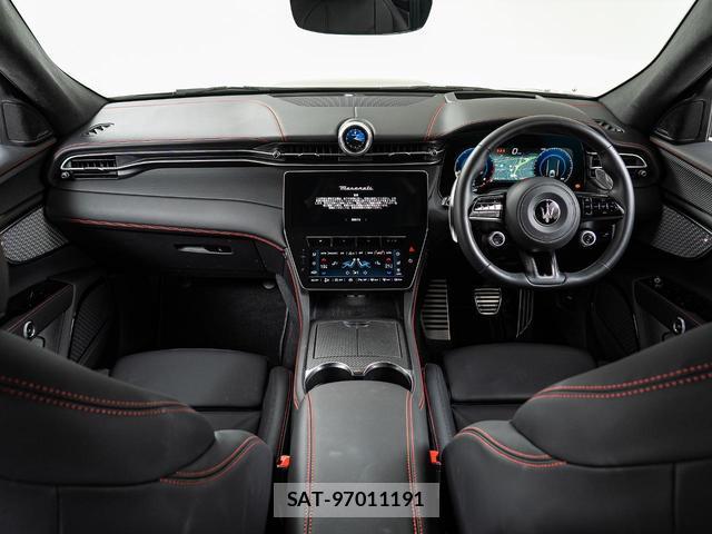 Maserati Grecale 2023-12 8874279-3