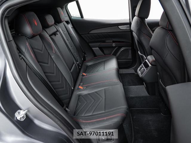 Maserati Grecale 2023-12 8874279-9