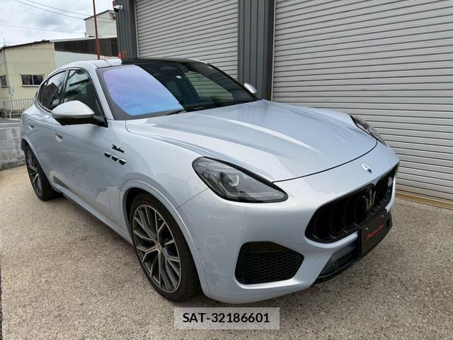 Maserati Grecale 2023-08 8875844-0