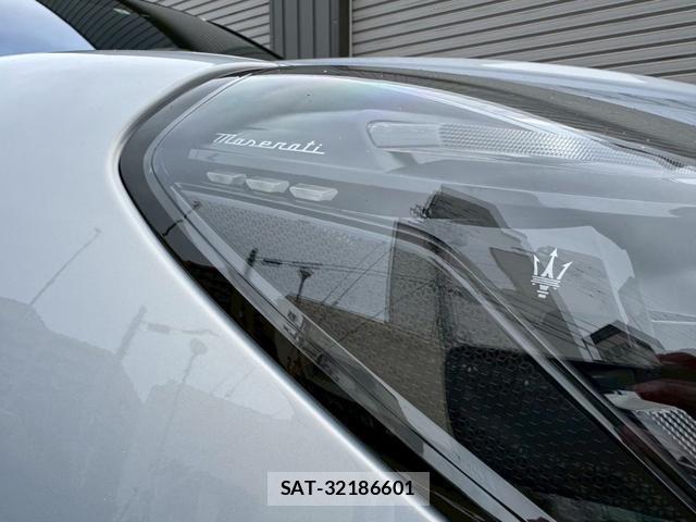 Maserati Grecale 2023-08 8875844-5