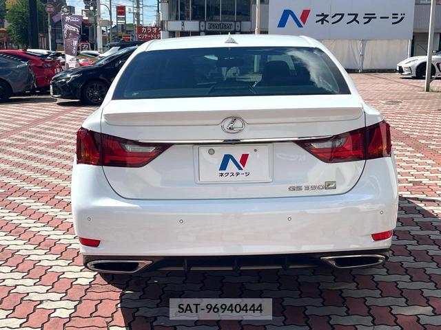 Lexus GS 2013-11 8873270-13