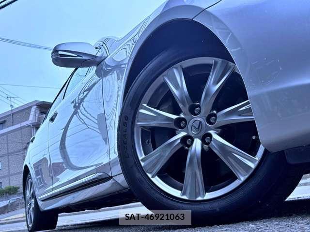 Lexus GS 2009-11 8873896-13