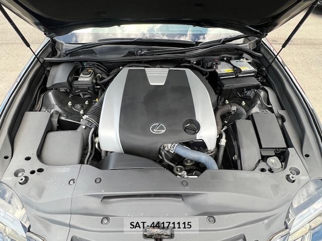 Lexus GS 2016-02 8874179-10